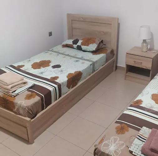 Mama Marina Near To The Airport *