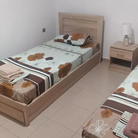 Mama Marina Near To The Airport *